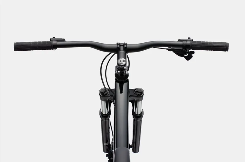  Cannondale Trail 5 Mountain Bike in Black-5